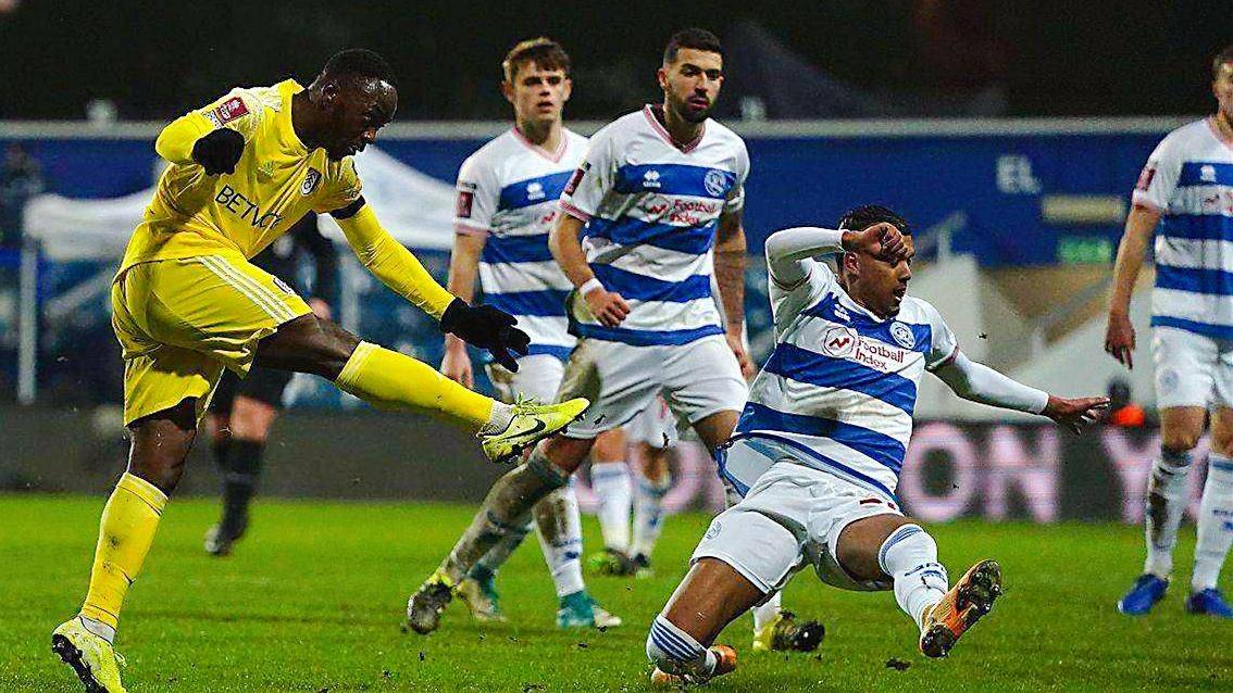 包含柏林赫塔球员被曝涉嫌违纪行为，俱乐部展开内部调查的词条